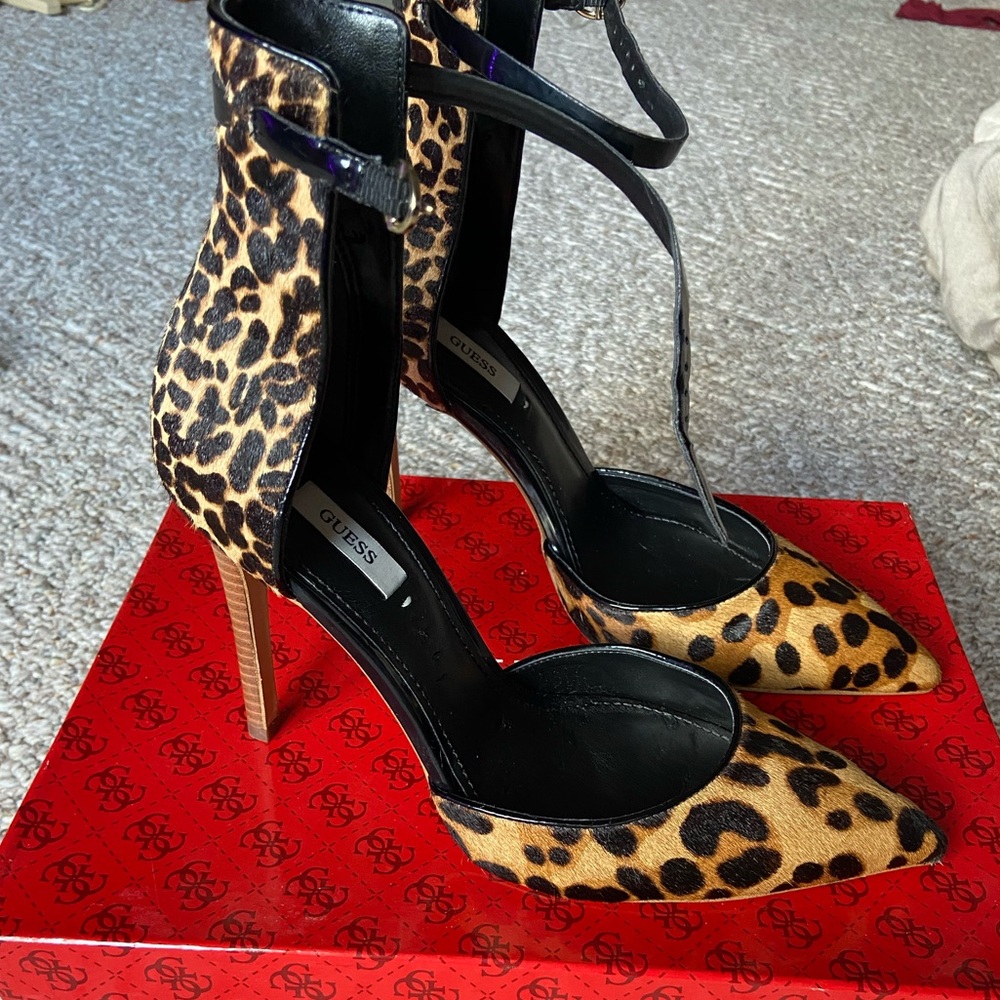Guess Animal Print High heeled Shoes - Picture 10 of 14